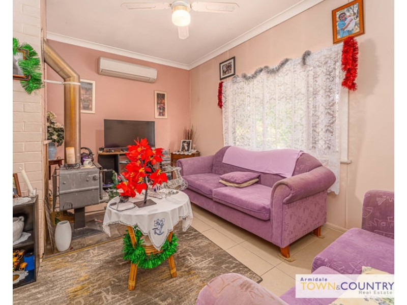 222 Kennedy Street, Armidale NSW 2350