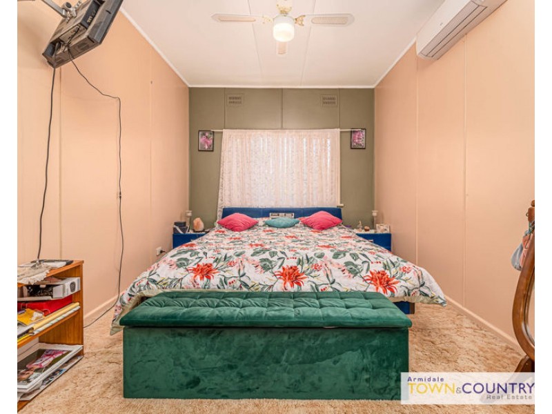 222 Kennedy Street, Armidale NSW 2350
