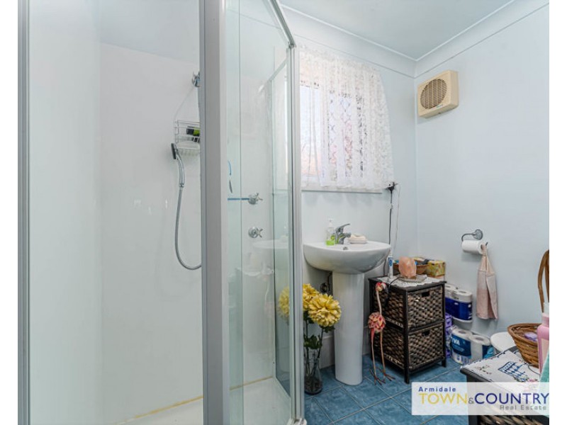 222 Kennedy Street, Armidale NSW 2350