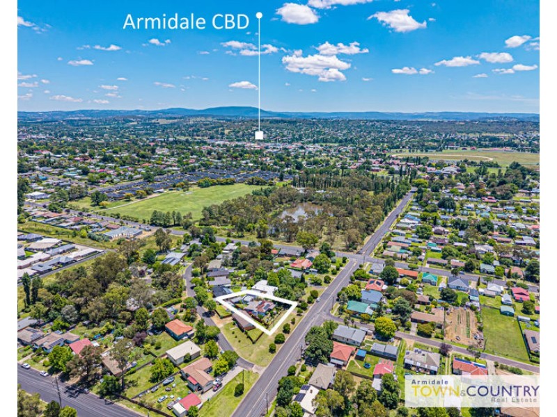 222 Kennedy Street, Armidale NSW 2350