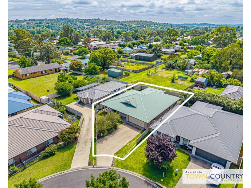 25 Rusden Court, Armidale NSW 2350