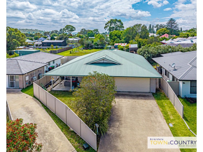 25 Rusden Court, Armidale NSW 2350