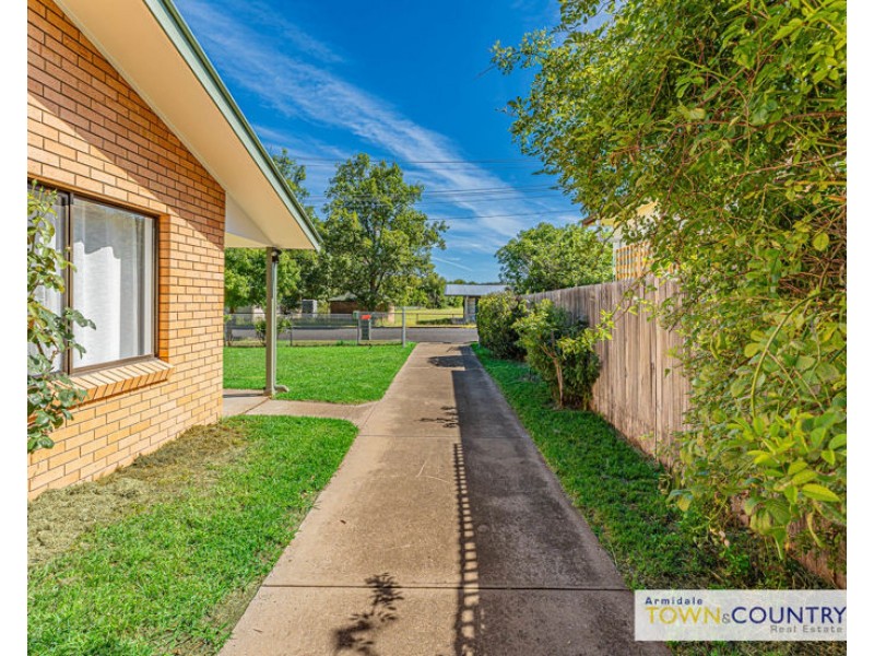52 Donnelly Street, Armidale NSW 2350