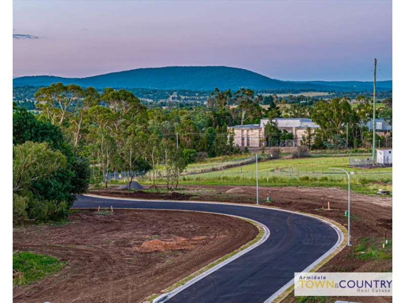 Lot 10 32a Crest Road, Armidale NSW 2350