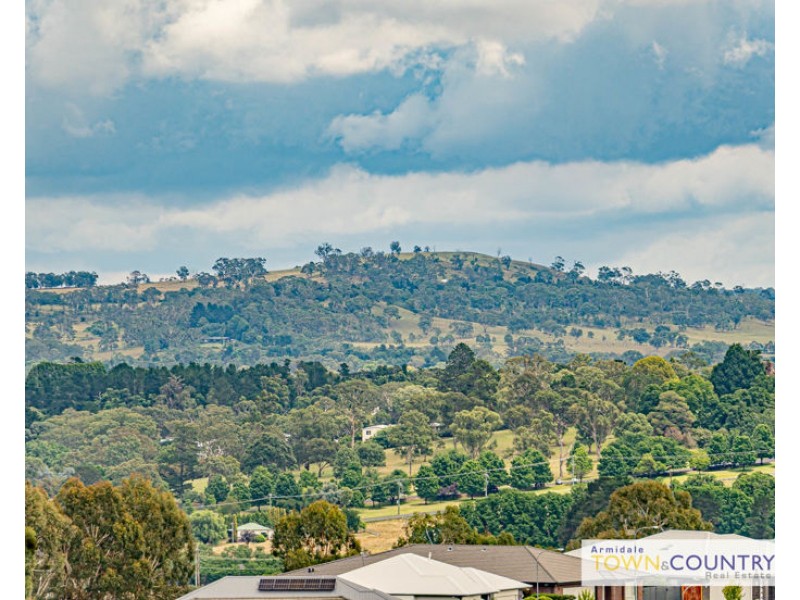 Lot 10 32a Crest Road, Armidale NSW 2350
