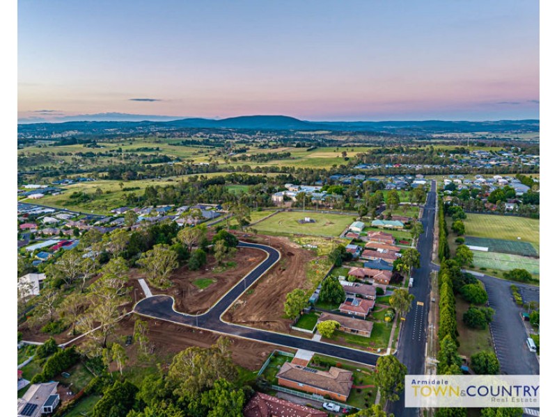 Lot 14 32a Crest Road, Armidale NSW 2350