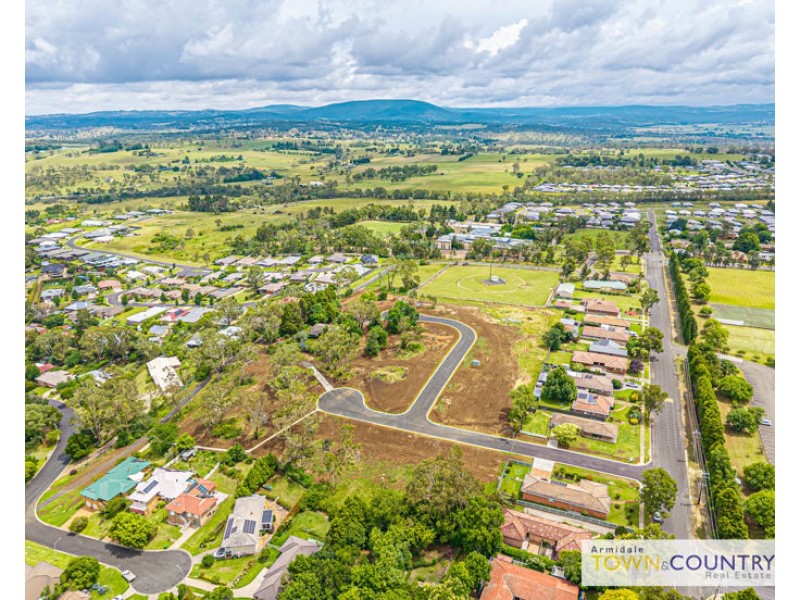 Lot 23 32a Crest Road, Armidale NSW 2350