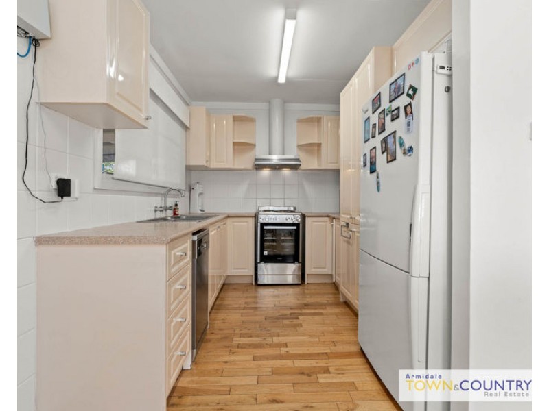 82A Erskine Street, Armidale NSW 2350
