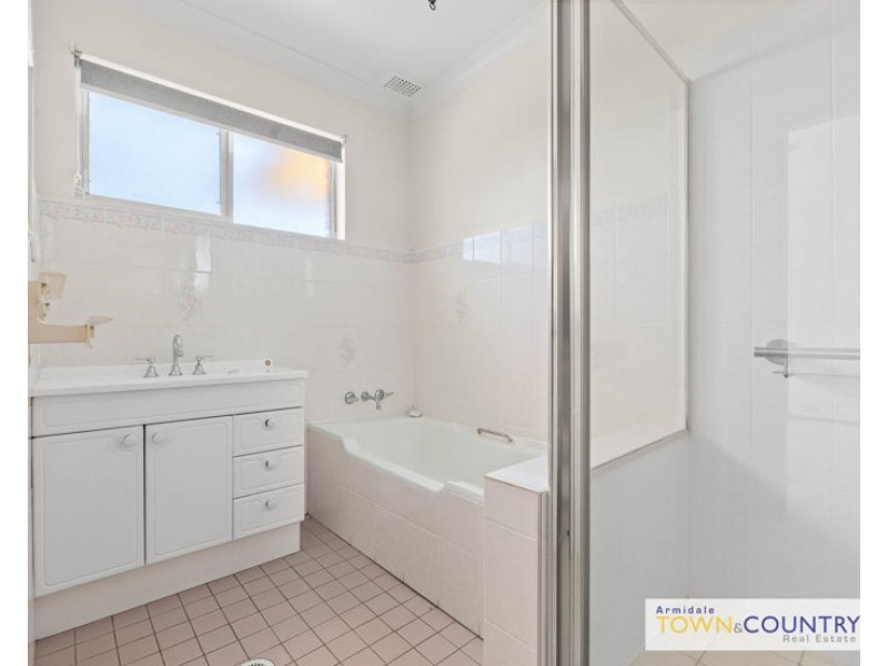 169 Mossman Street, Armidale NSW 2350