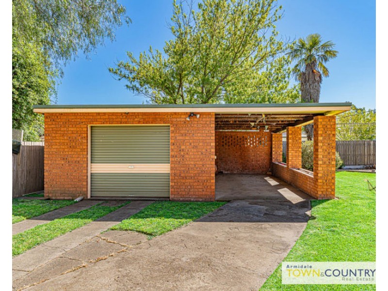 169 Mossman Street, Armidale NSW 2350
