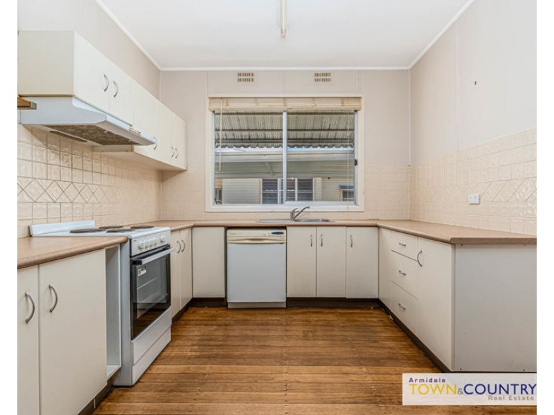 210 Dumaresq Street, Armidale NSW 2350