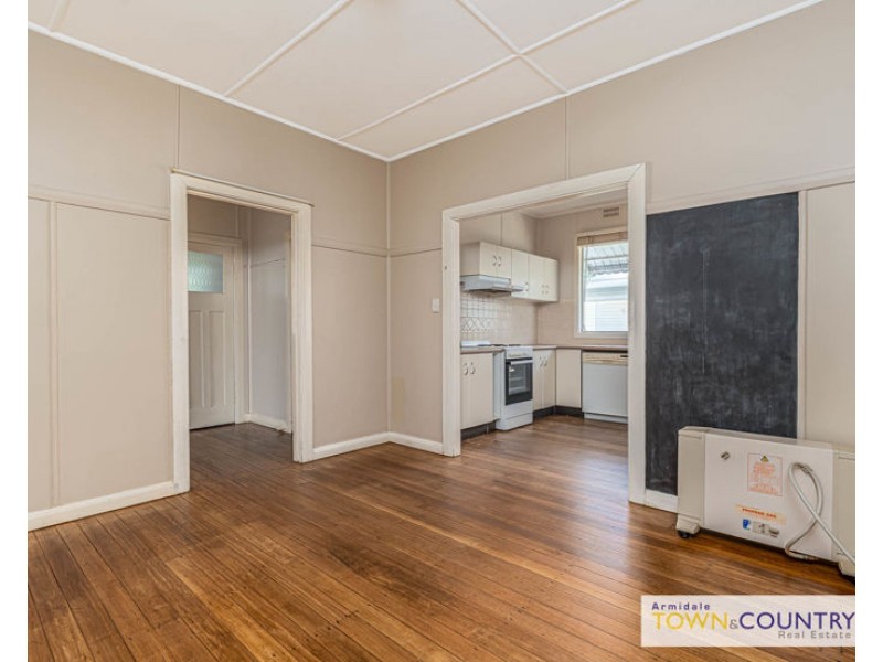 210 Dumaresq Street, Armidale NSW 2350