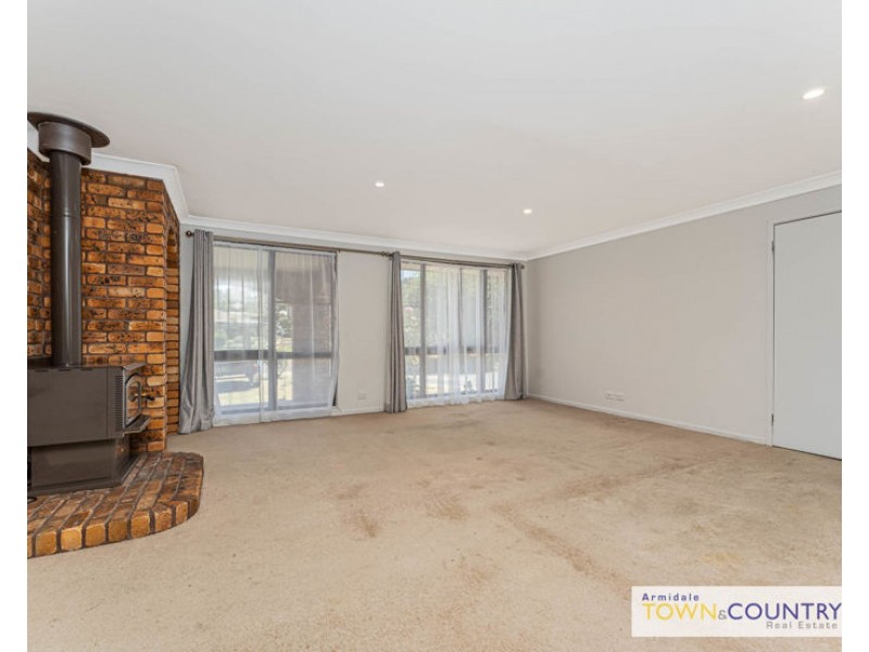 5 Finlayson Close, Armidale NSW 2350