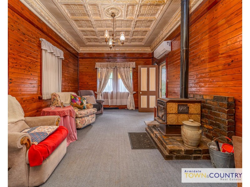 ‘Valverde’ 216 Invergowrie Road, Armidale NSW 2350