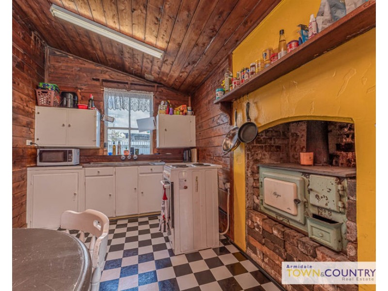 ‘Valverde’ 216 Invergowrie Road, Armidale NSW 2350