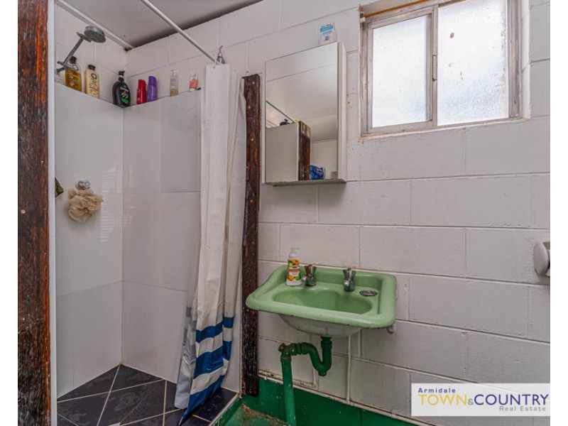 ‘Valverde’ 216 Invergowrie Road, Armidale NSW 2350