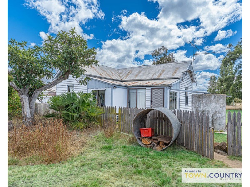 ‘Valverde’ 216 Invergowrie Road, Armidale NSW 2350