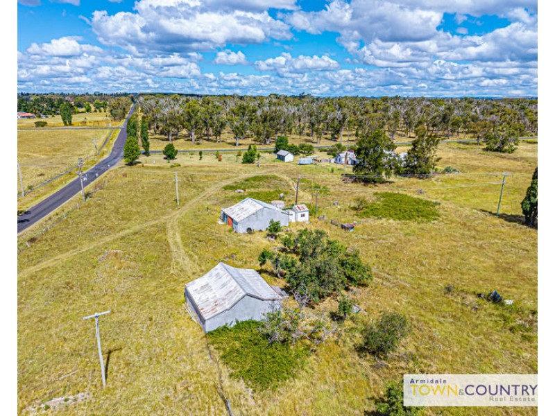 ‘Valverde’ 216 Invergowrie Road, Armidale NSW 2350