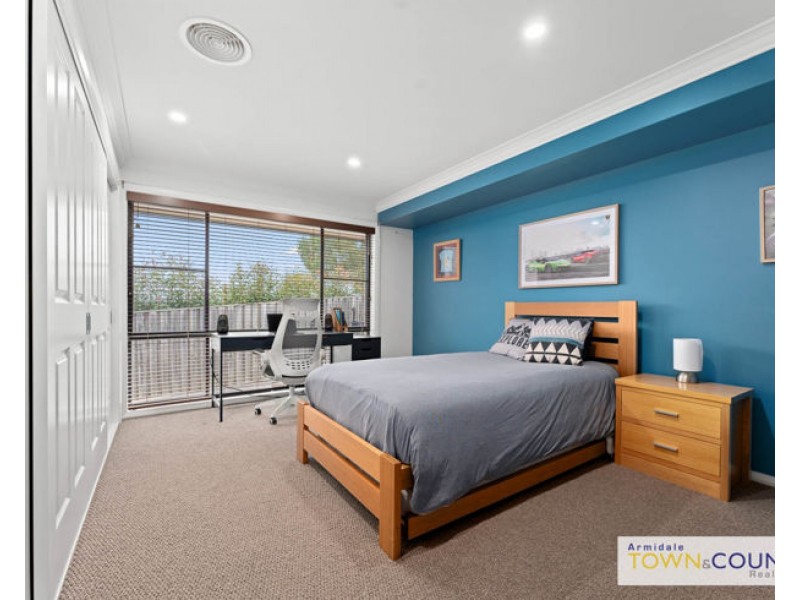 28 Golden Grove, Armidale NSW 2350