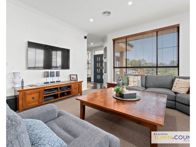 28 Golden Grove, Armidale NSW 2350