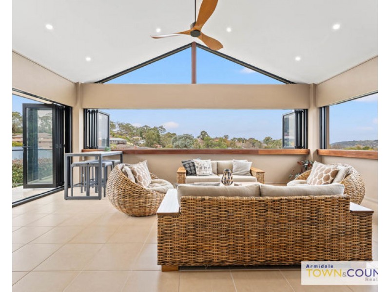 28 Golden Grove, Armidale NSW 2350