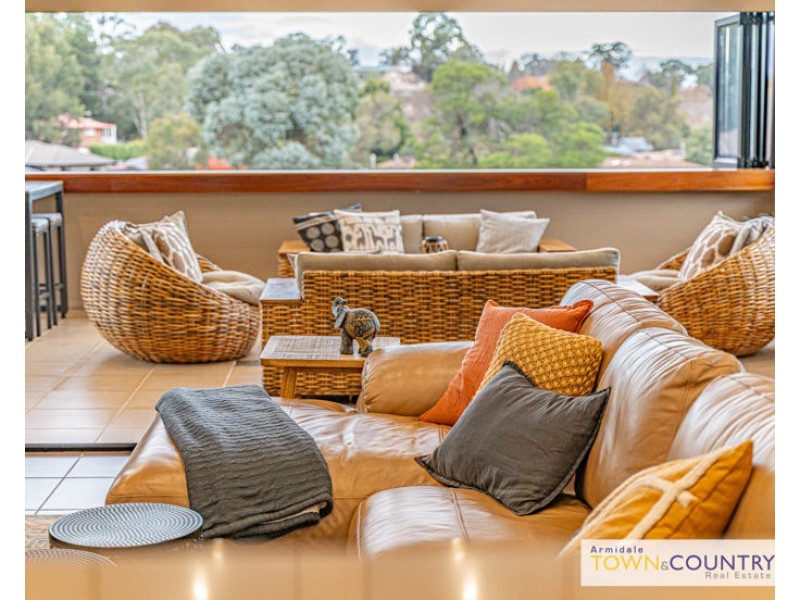 28 Golden Grove, Armidale NSW 2350