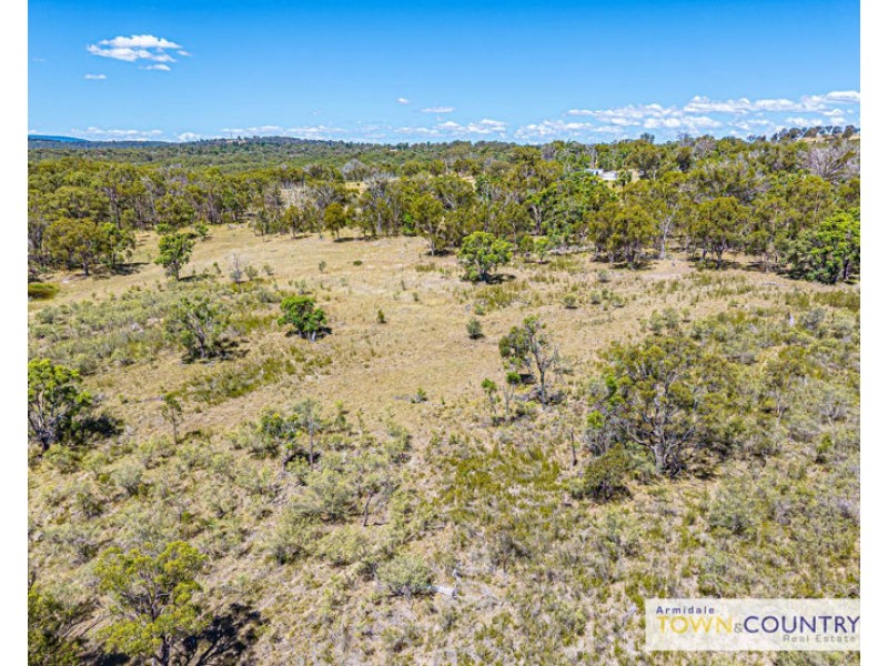 ‘Satinvale’ Tobruk Road, Armidale NSW 2350