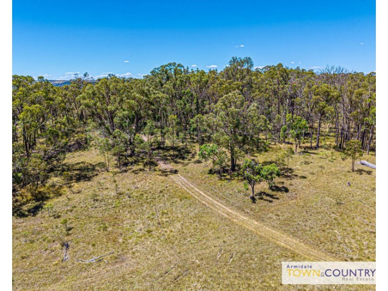 ‘Satinvale’ Tobruk Road, Armidale NSW 2350