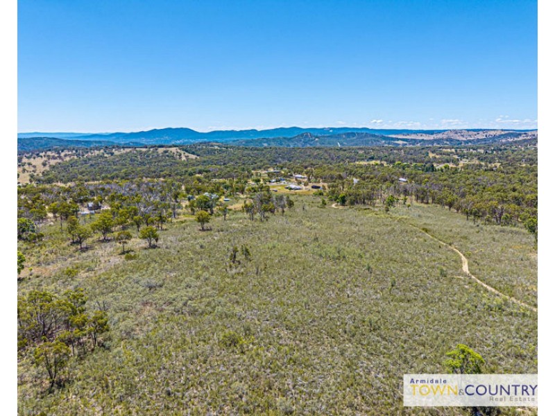 ‘Satinvale’ Tobruk Road, Armidale NSW 2350