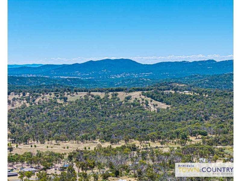 ‘Satinvale’ Tobruk Road, Armidale NSW 2350