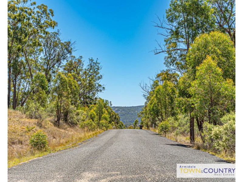 ‘Satinvale’ Tobruk Road, Armidale NSW 2350