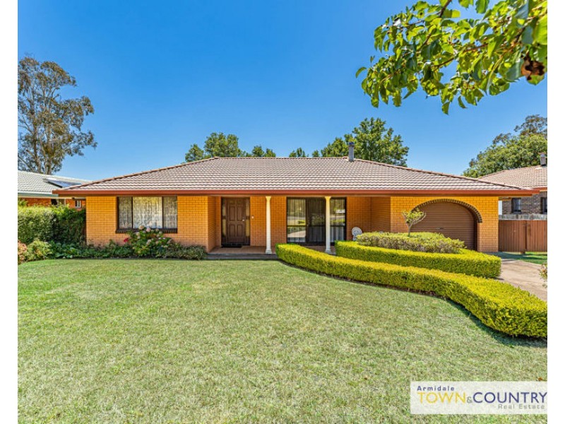 15 Dalton Drive, Armidale NSW 2350