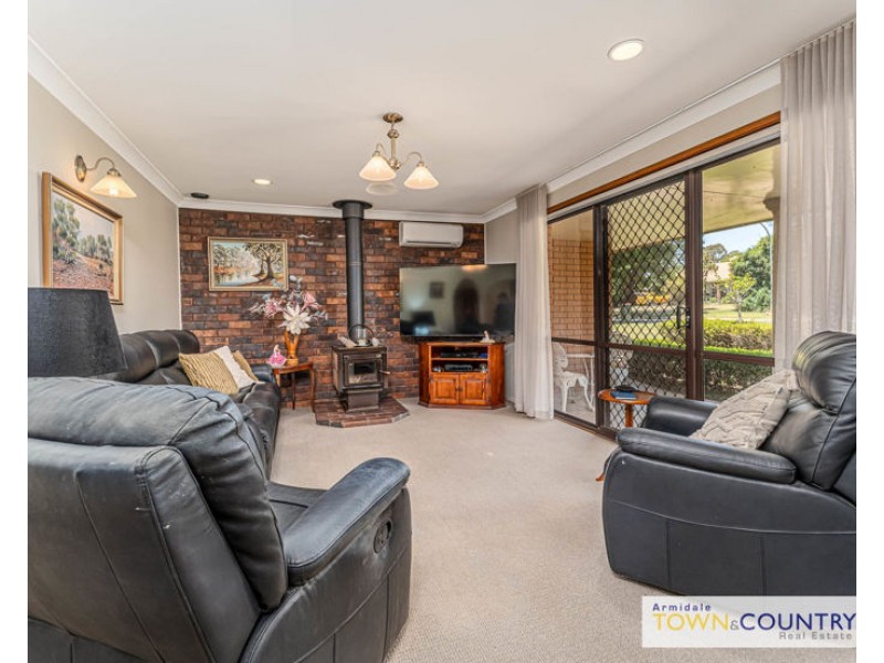 15 Dalton Drive, Armidale NSW 2350