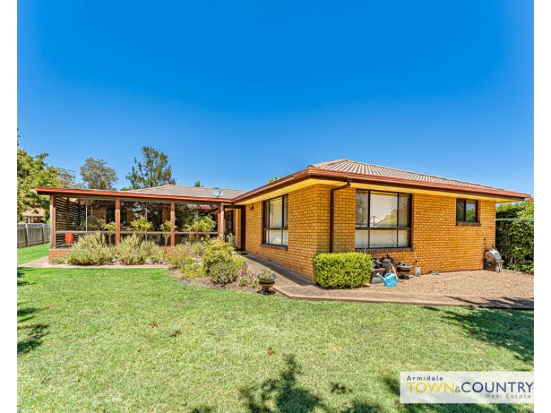 15 Dalton Drive, Armidale NSW 2350