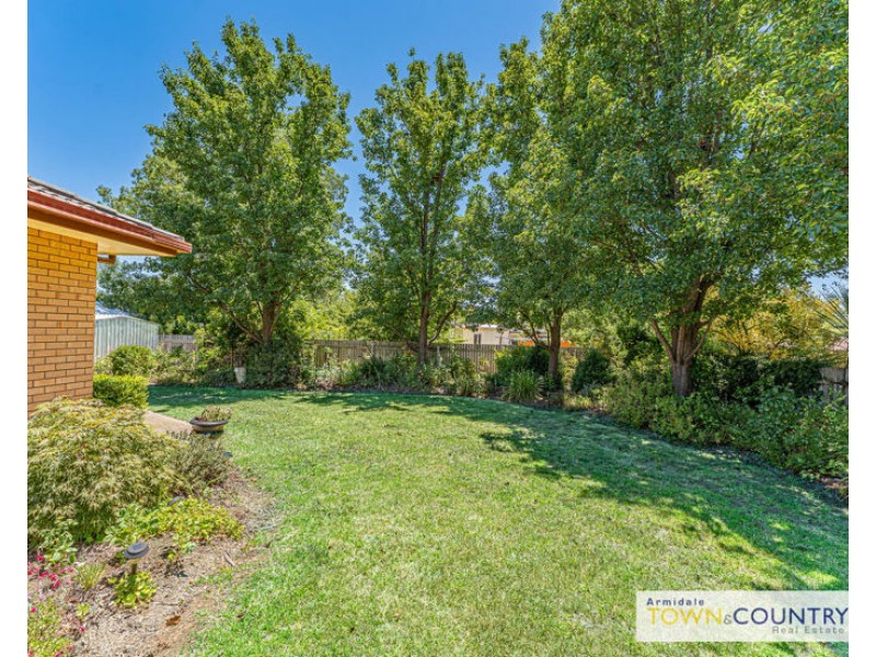 15 Dalton Drive, Armidale NSW 2350