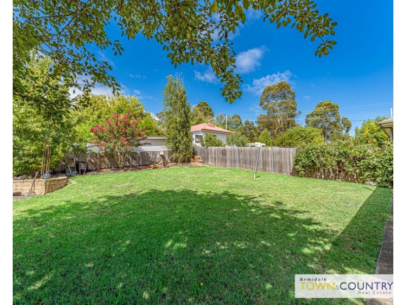 40 Hargrave Street, Armidale NSW 2350