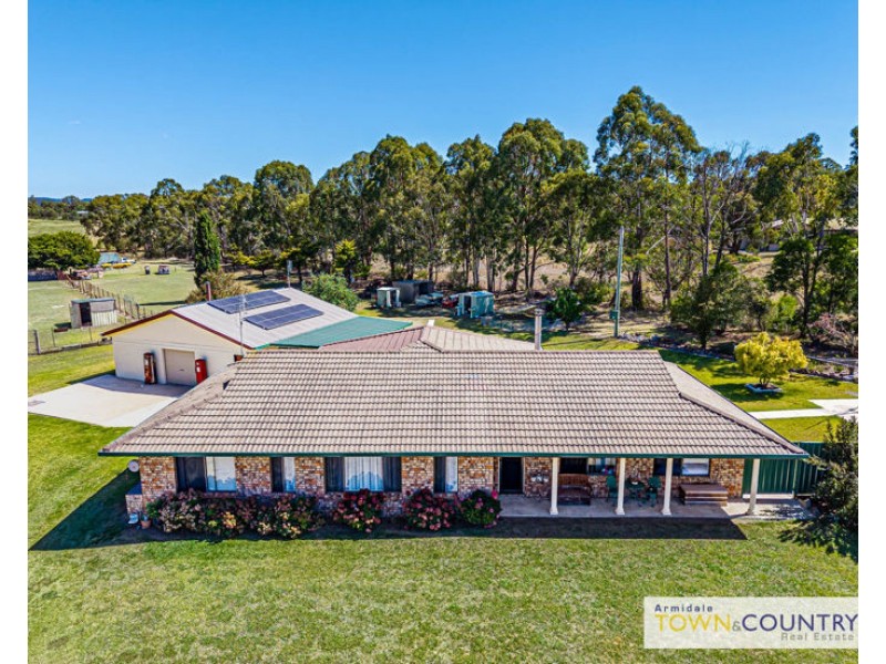 58 Kareela Road, Armidale NSW 2350