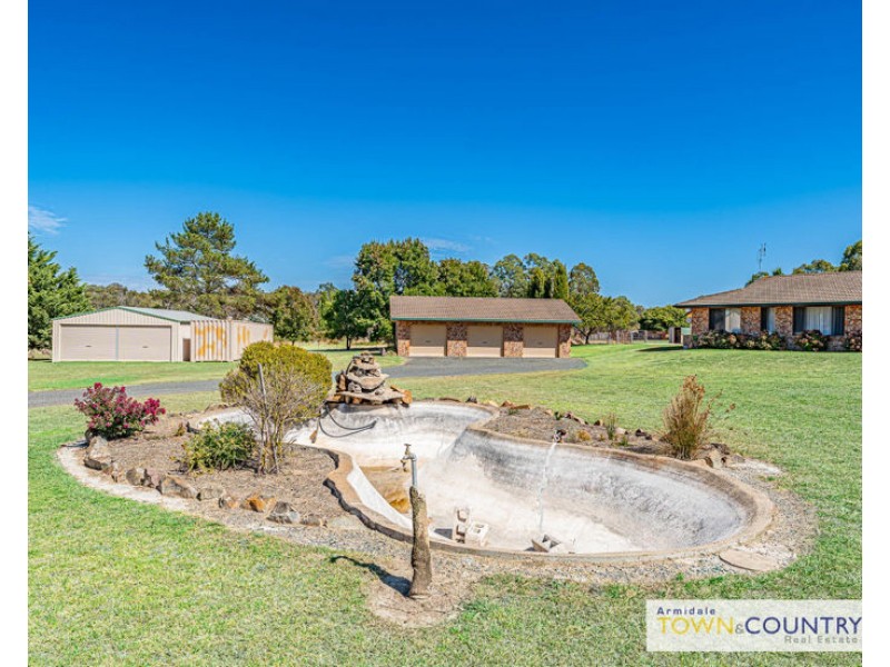 58 Kareela Road, Armidale NSW 2350