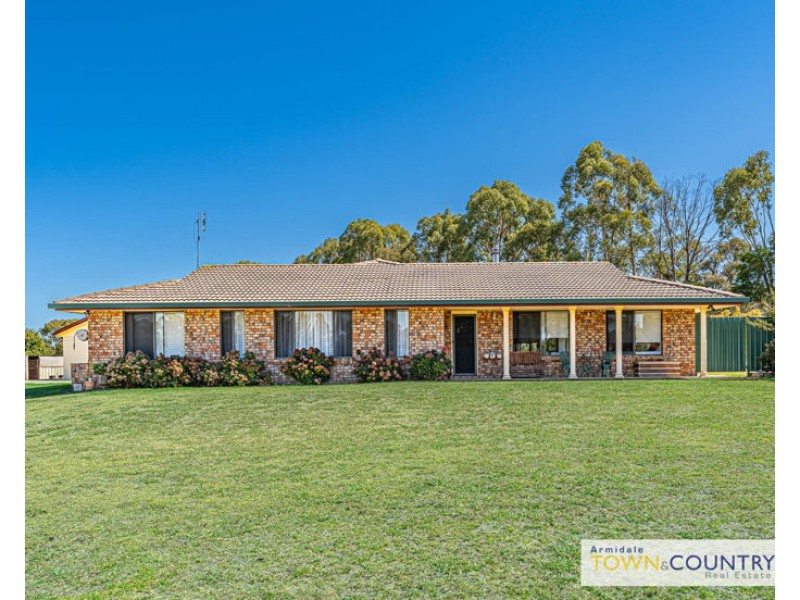 58 Kareela Road, Armidale NSW 2350