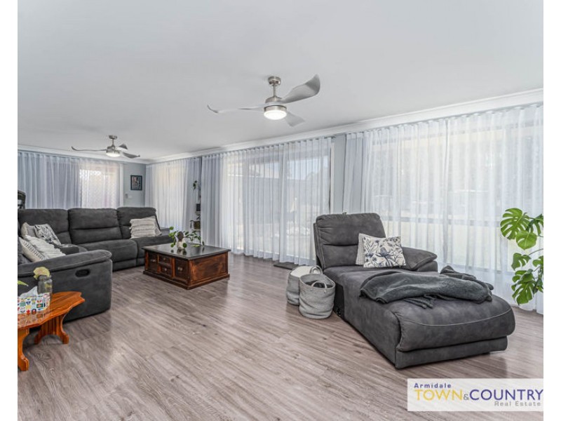 58 Kareela Road, Armidale NSW 2350