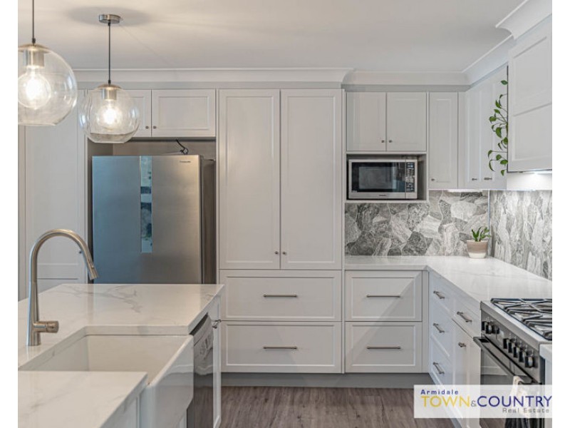58 Kareela Road, Armidale NSW 2350