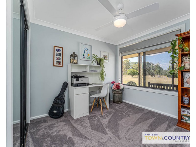 58 Kareela Road, Armidale NSW 2350