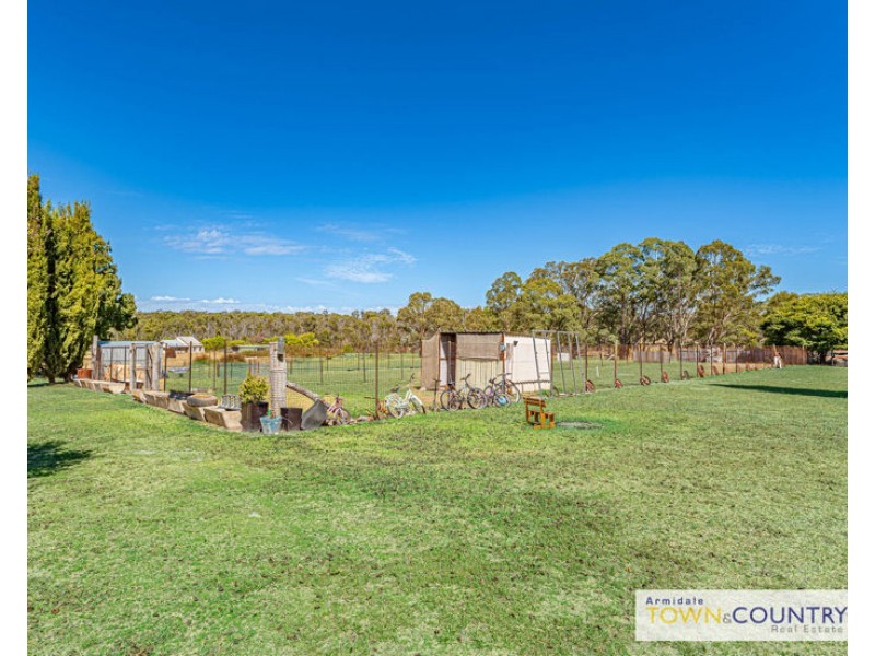 58 Kareela Road, Armidale NSW 2350