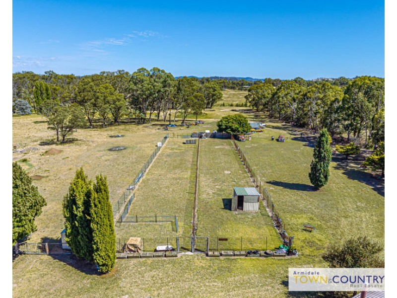 58 Kareela Road, Armidale NSW 2350