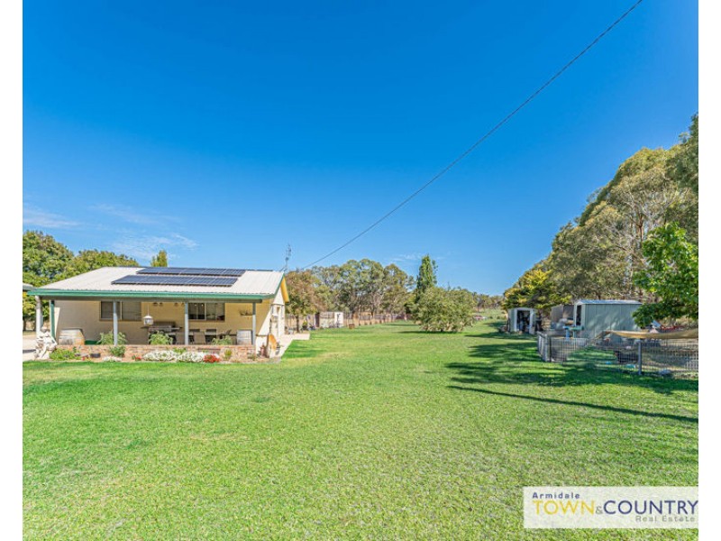 58 Kareela Road, Armidale NSW 2350