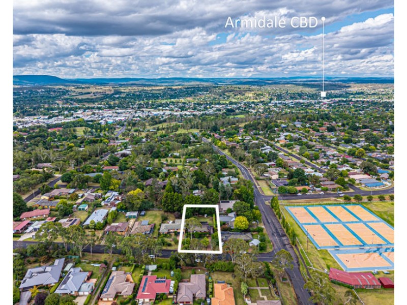 3 Bona Vista Road, Armidale NSW 2350