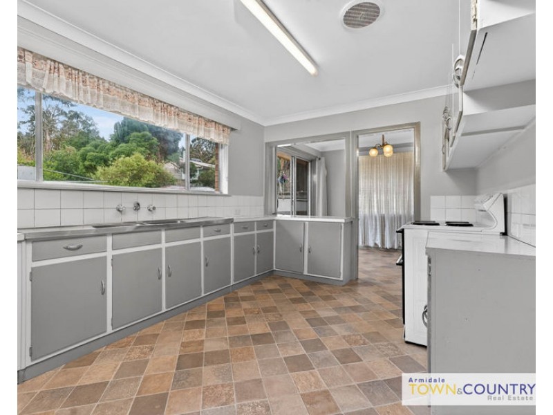 3 Glass Street, Armidale NSW 2350