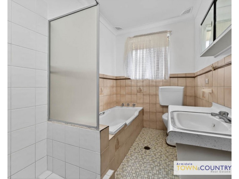 3 Glass Street, Armidale NSW 2350