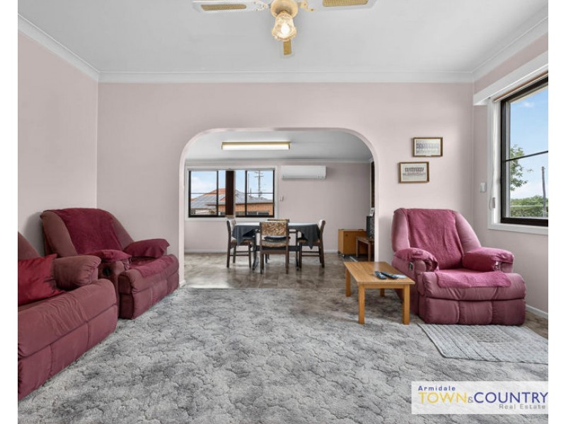 3 Glen Innes Road, Armidale NSW 2350