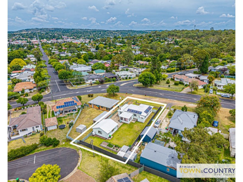 3 Glen Innes Road, Armidale NSW 2350